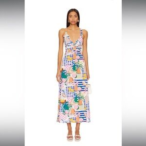 Al Fresco Midi Dress in Picnic Print
MINKPINK